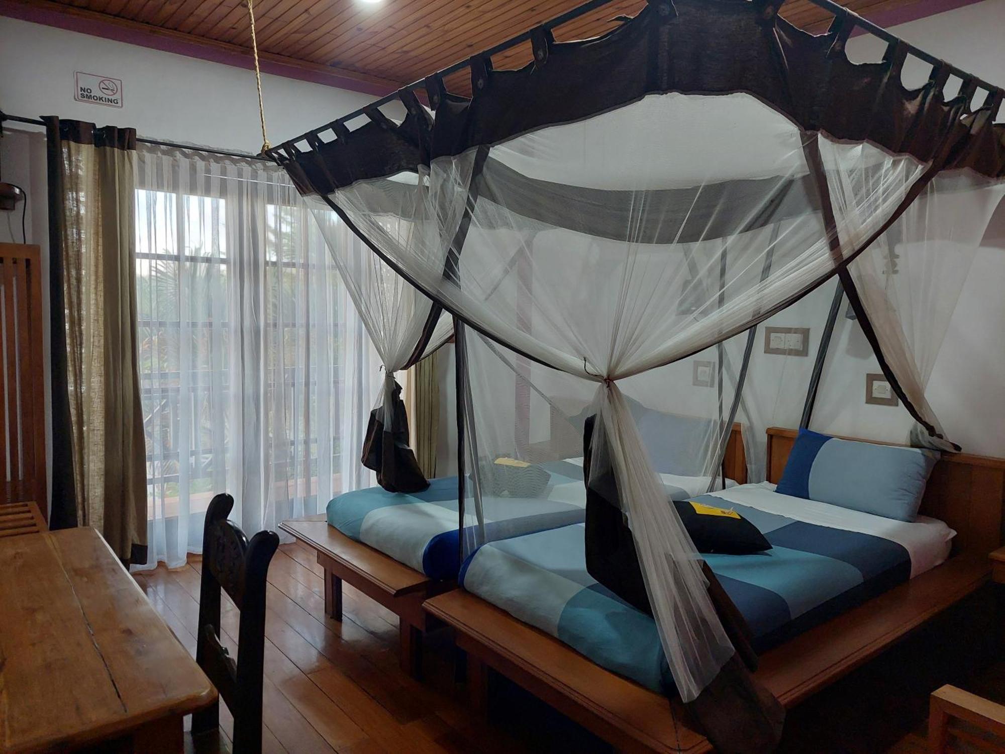 Island Continent Hotel Ivato  Ngoại thất bức ảnh